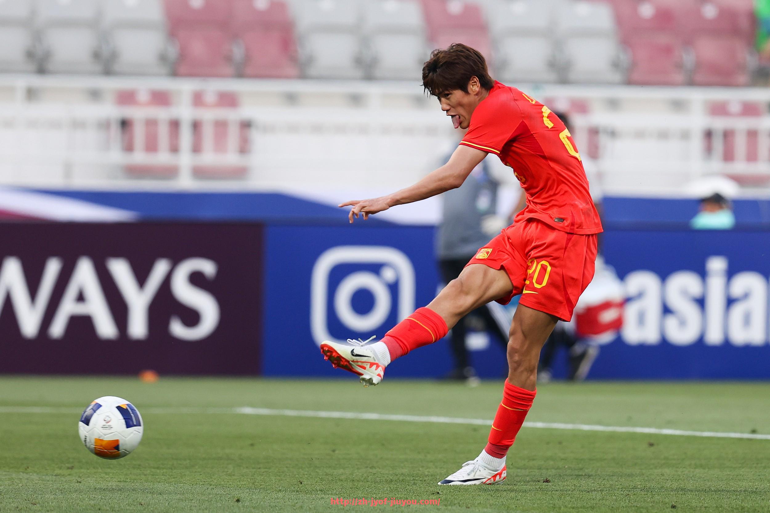 九游jiuyou-西甲联赛比赛前默哀仪式背景与纪念事件